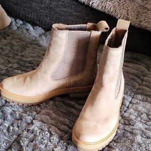 Timberland Tan Ankle Boots for Women